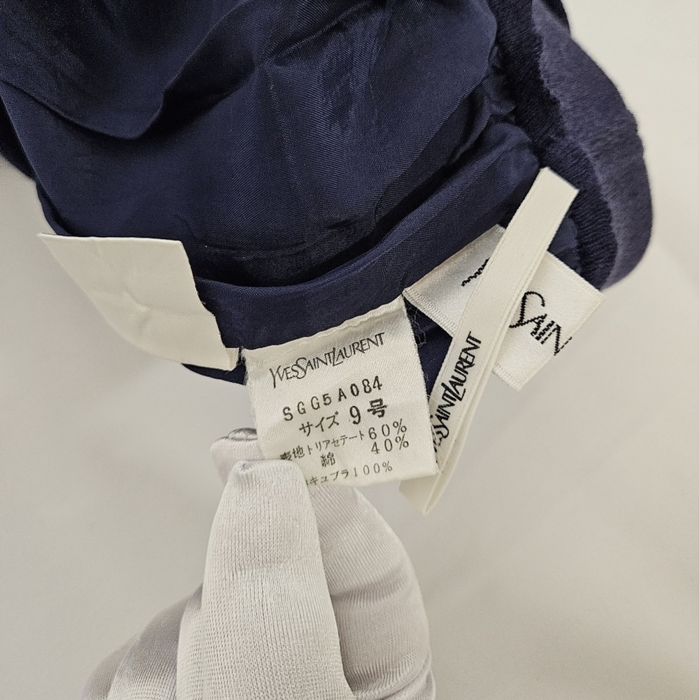 Yves Saint Laurent High Waisted Flared Leg Cotton Knit Shorts In Navy Blue Sz 4 - Picture 6 of 13